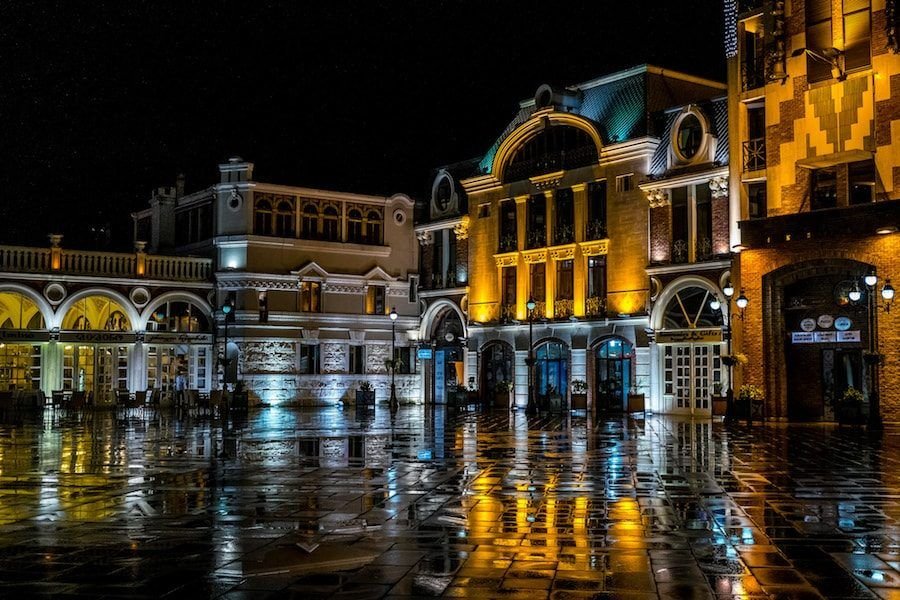 Georgia Travel Blog_Things to do in Batumi_Piazza Square
