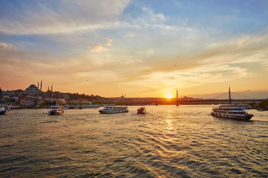 Romantic Places In Istanbul - Bosphorus Sunset Cruise