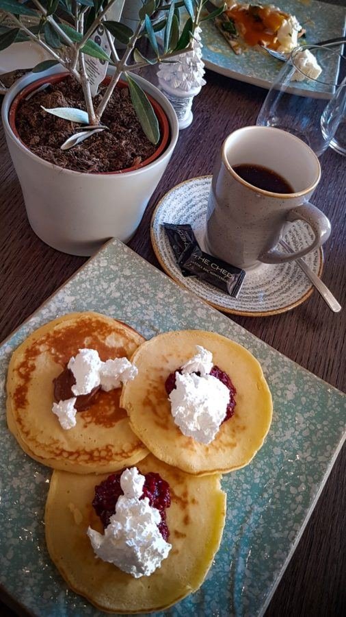 The Chedi Lustica Bay_Pancake Breakfast