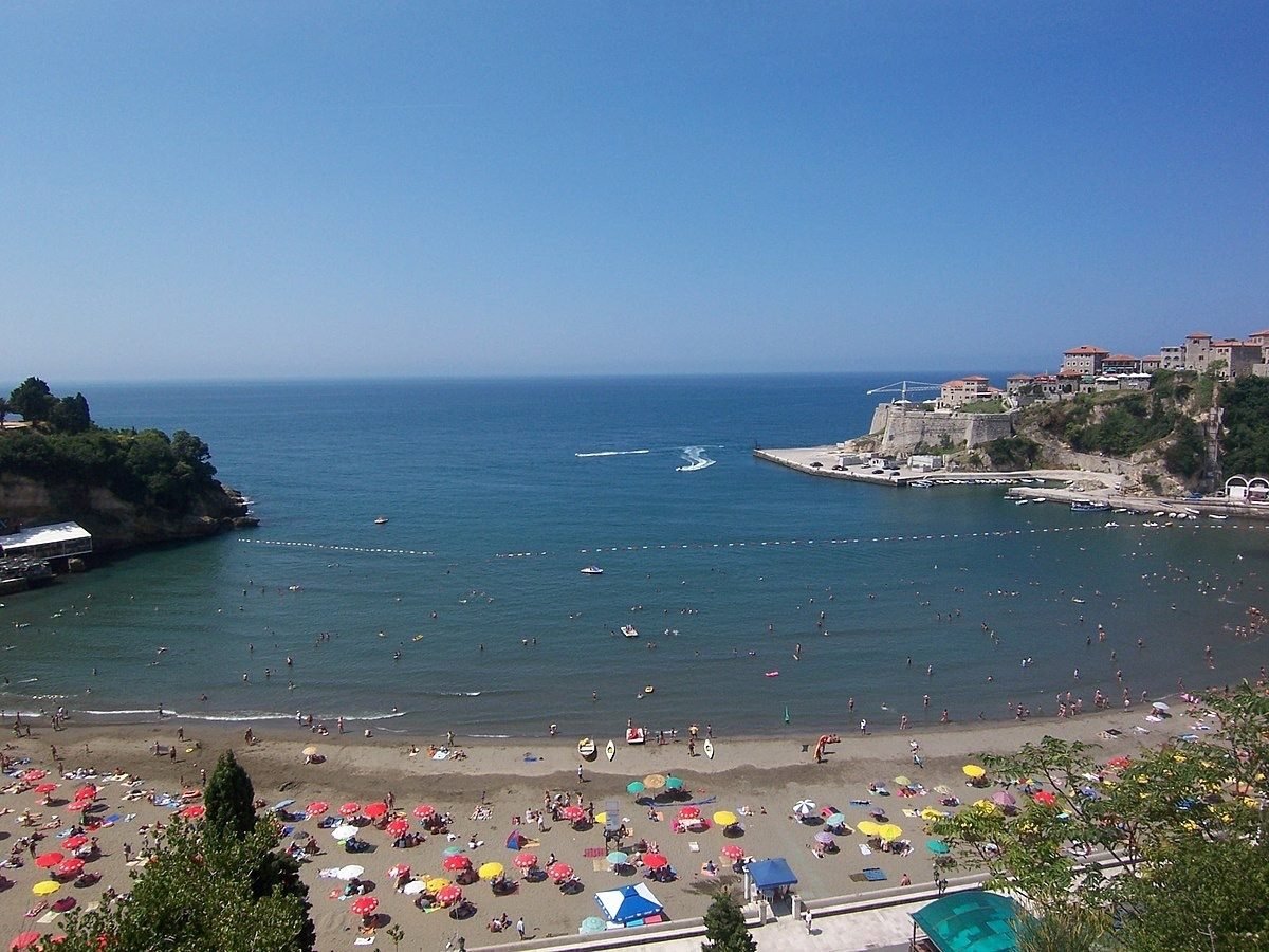 Best Beaches In Montenegro - Mala Plaza Ulcinj 