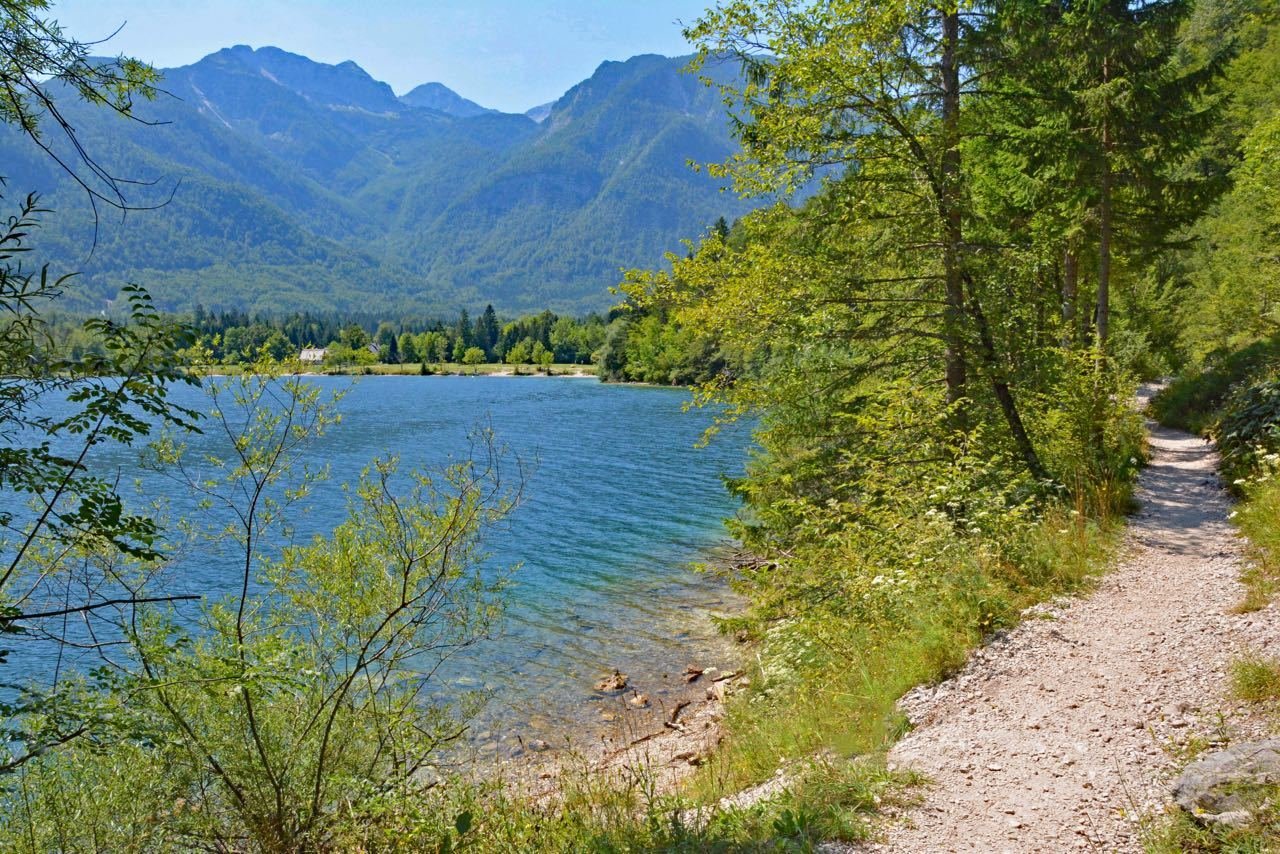 Best Day Trips From Lake Bled Slovenia_Lake Bohinj - ForgetSomeday (1)
