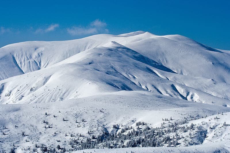 Macedonia Winter Destinations_Ruen Peak