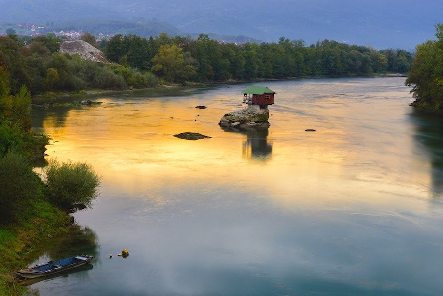Balkans Road Trip - House On The Drina