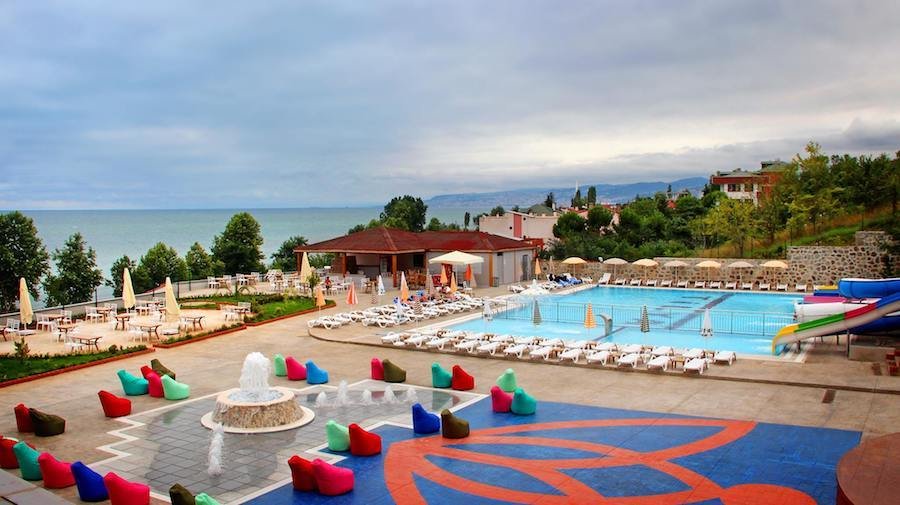 Balkans Travel Blog_Best Black Sea Coast Resorts_Peerless Resort Hotel