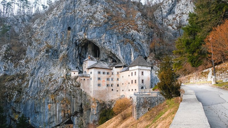 Best Castles In Slovenia - Predjama