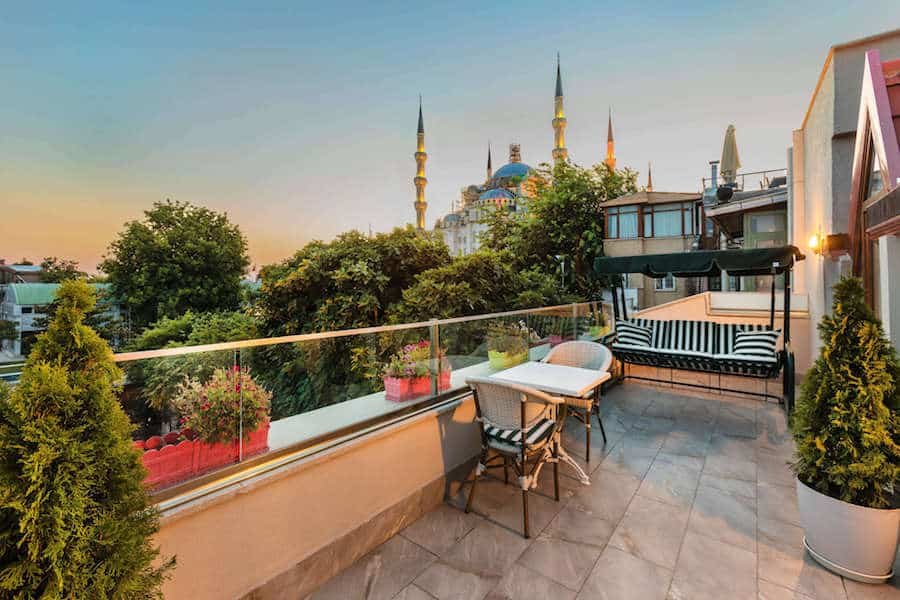 Where To Stay Near the Blue Mosque Istanbul: Obelisk Hotel Suites Istanbul