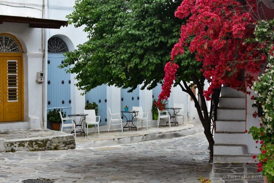 Where To Stay In Greece To Avoid The Crowds -MOUNTAIN VILLAGE NAXOS ISLAND
