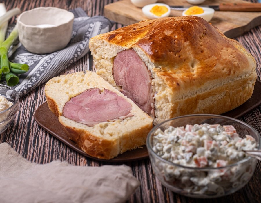 How To Make Croatian Ham In Bread Recipe (sunka u kruhu) - Croatian Easter