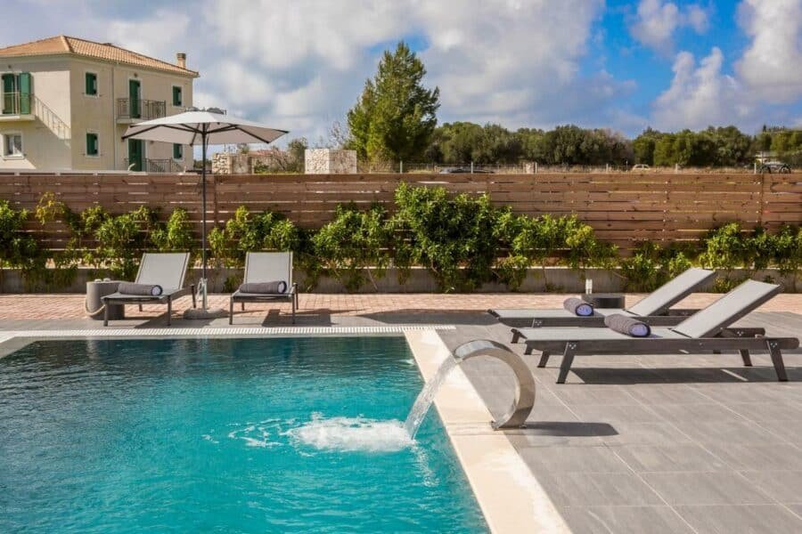 Greece Travel Blog_Where To Stay In Kefalonia_Artemon New Luxury Villa