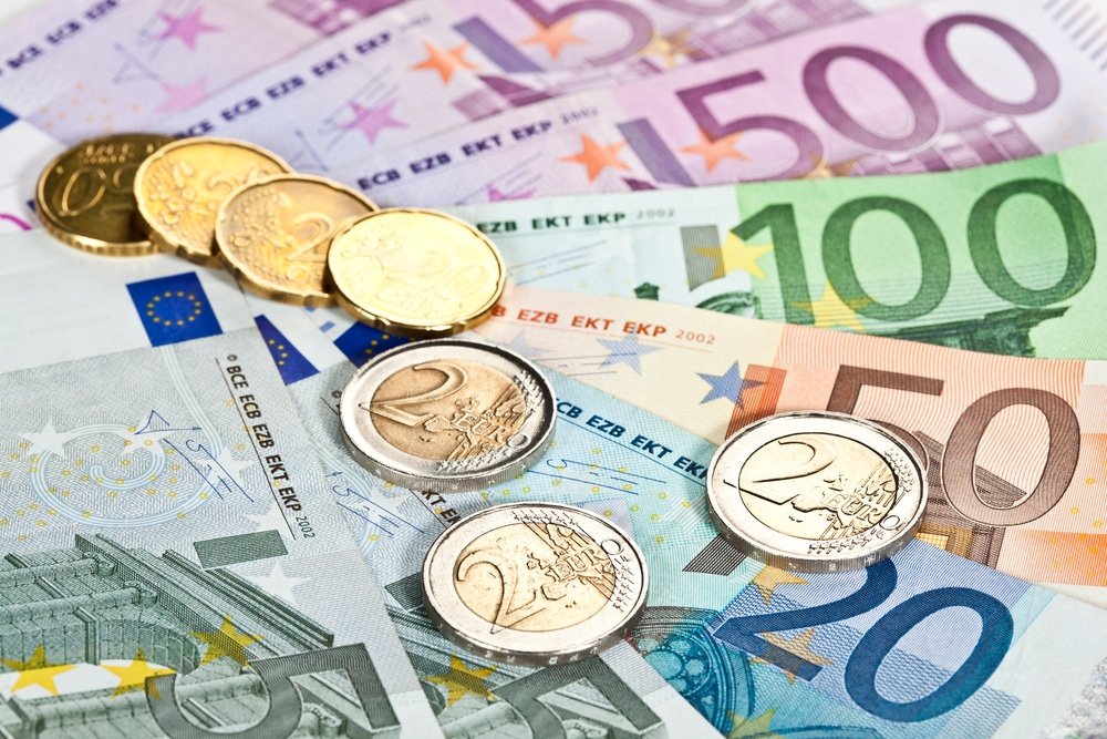 A List Of 25 Countries That Use The Euro In 2024