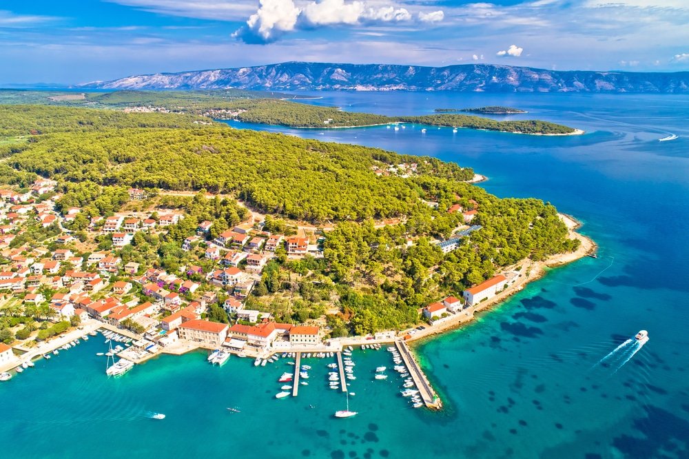Local’s Guide To Traveling Around Croatia: Top Tips & Methods