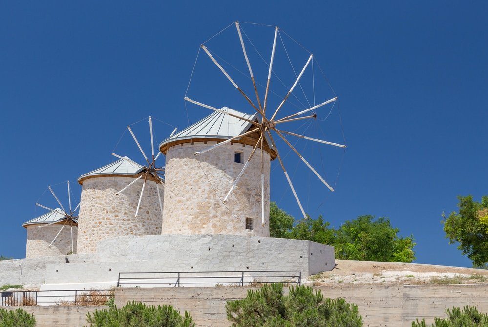 Travel Guide: Three windmills on a hillside are one of the must-see attractions in Alacati.