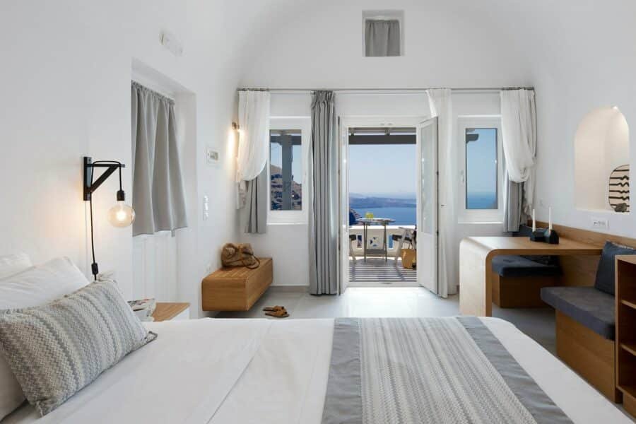 Santorini Honeymoon Hotels_santorini-princess (1)