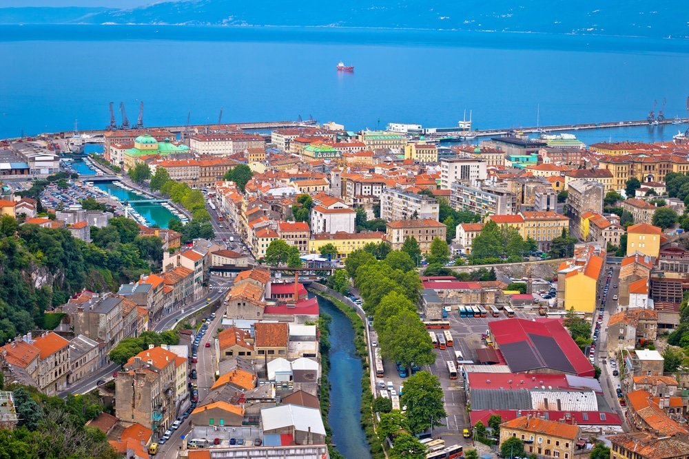 3 Ways To Get From Pula To Rijeka (& Rijeka To Pula)