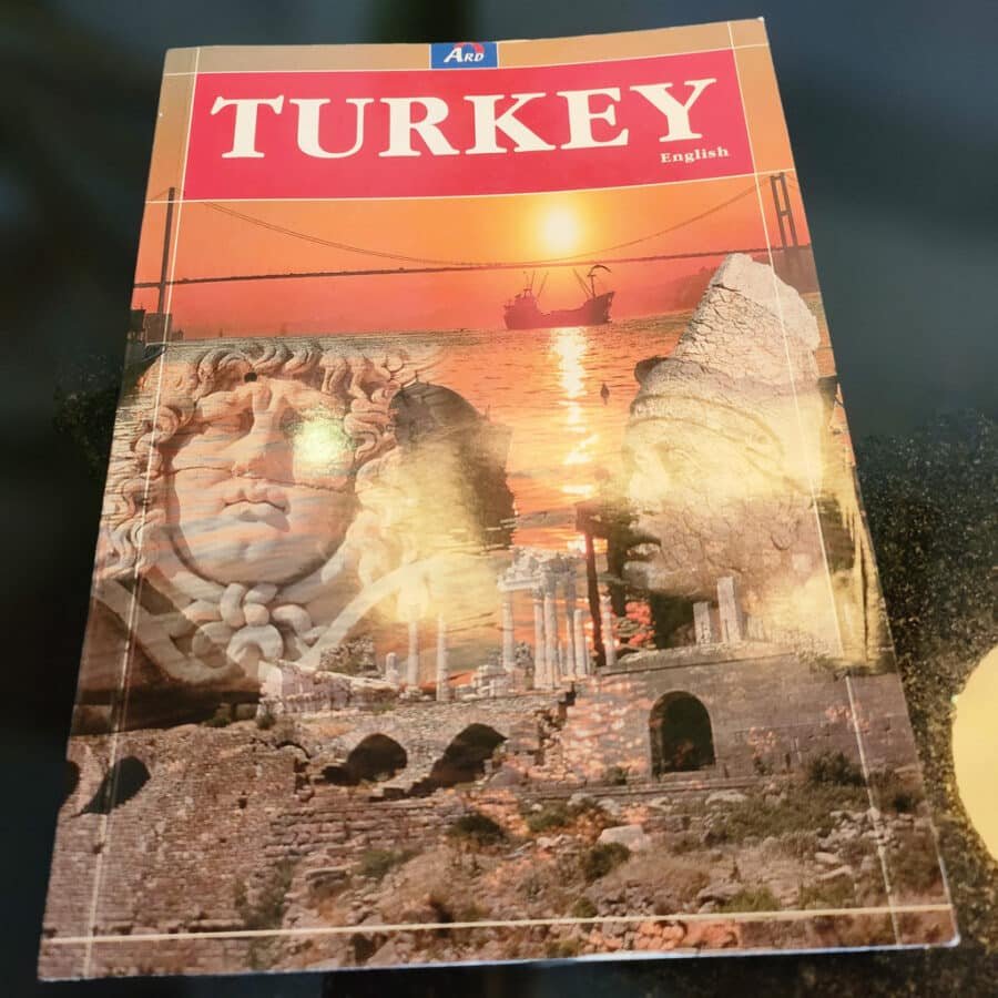 What to buy in Turkey - book