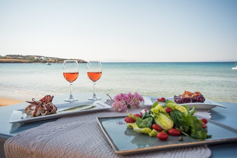 Greece Travel Blog_Best Beach Clubs In Paros_Faragas