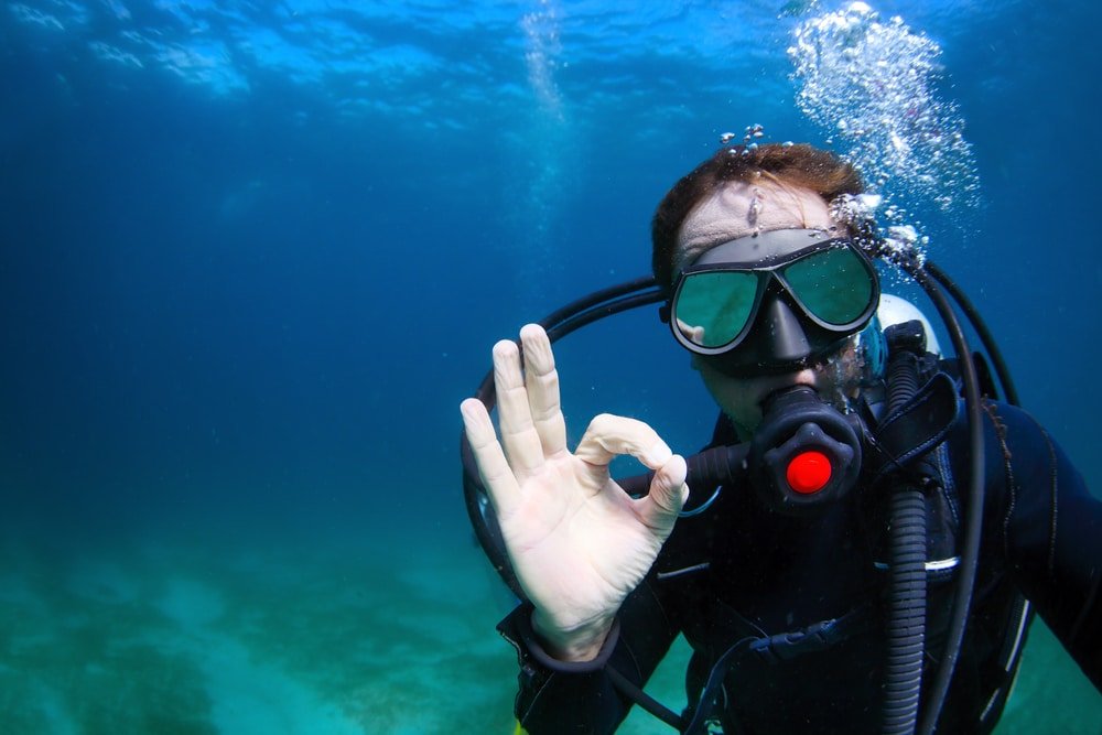 Scuba diving - man under water
