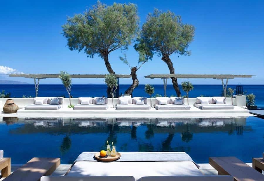 Greece Travel Blog_Best Resorts In Santorini_Bellonias Villas