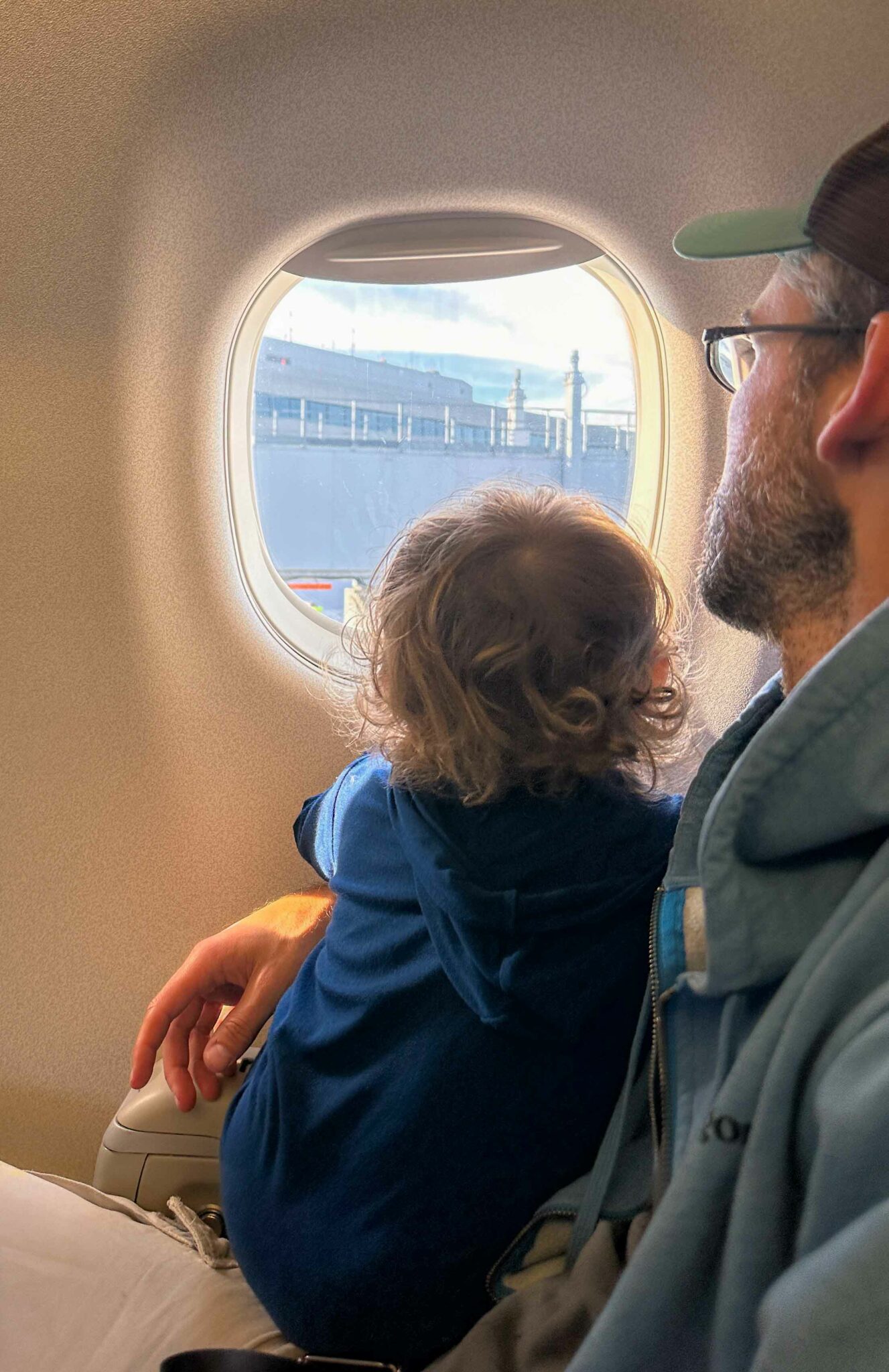 my-7-tips-for-taking-a-long-haul-flight-with-a-baby