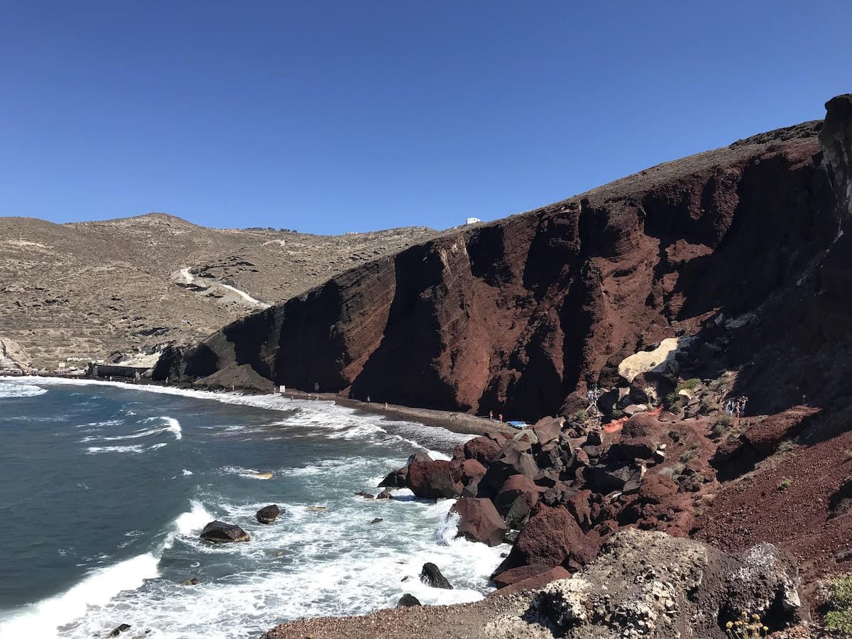 Ultimate guide to the Red cliffs of Santorini on the coast.